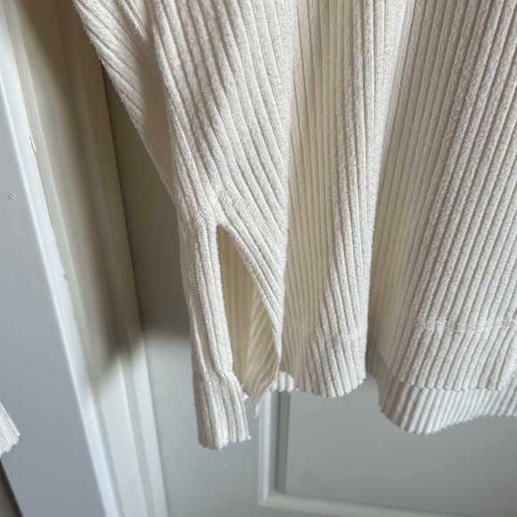 Wild Fable Ribbed Long Sleeve Tee - Picture 8 of 8